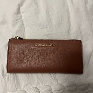 Michael Kors Dusty Rose Wallet NWOT